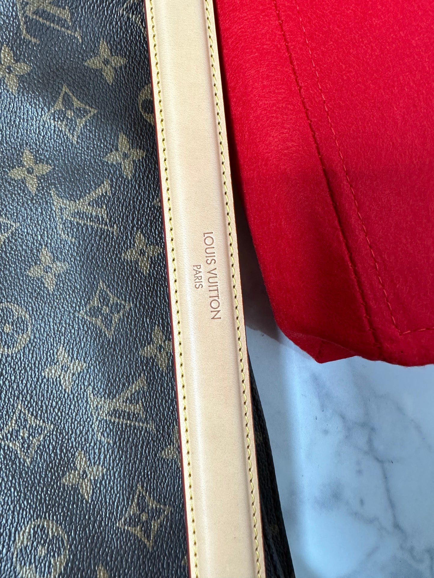 Preowned Louis Vuitton Metis Hobo Monogram