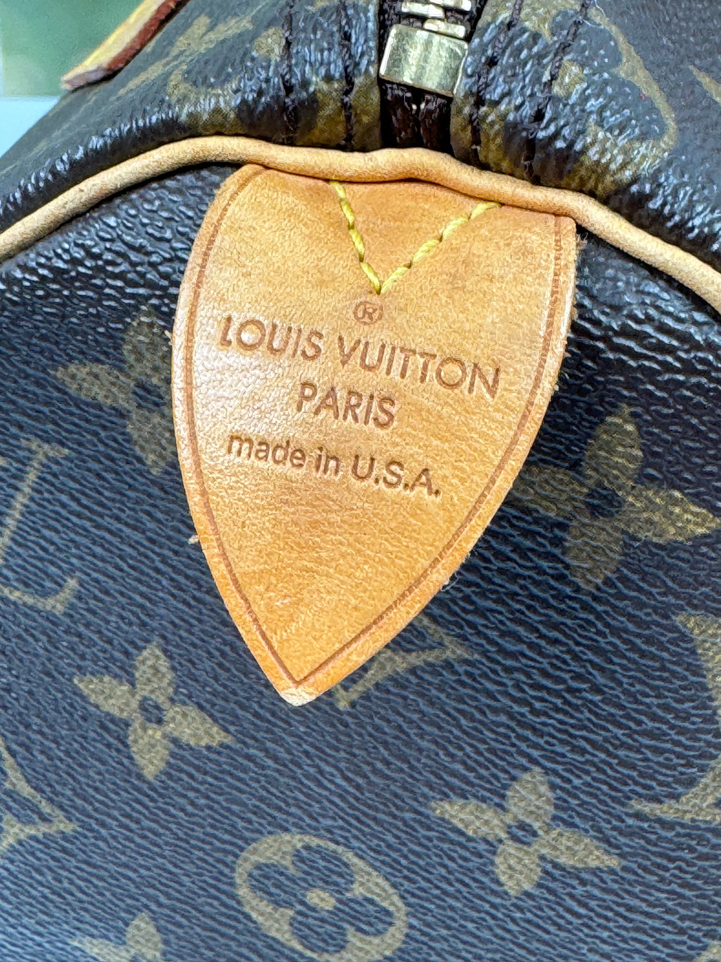 Preowned Louis Vuitton Speedy 25