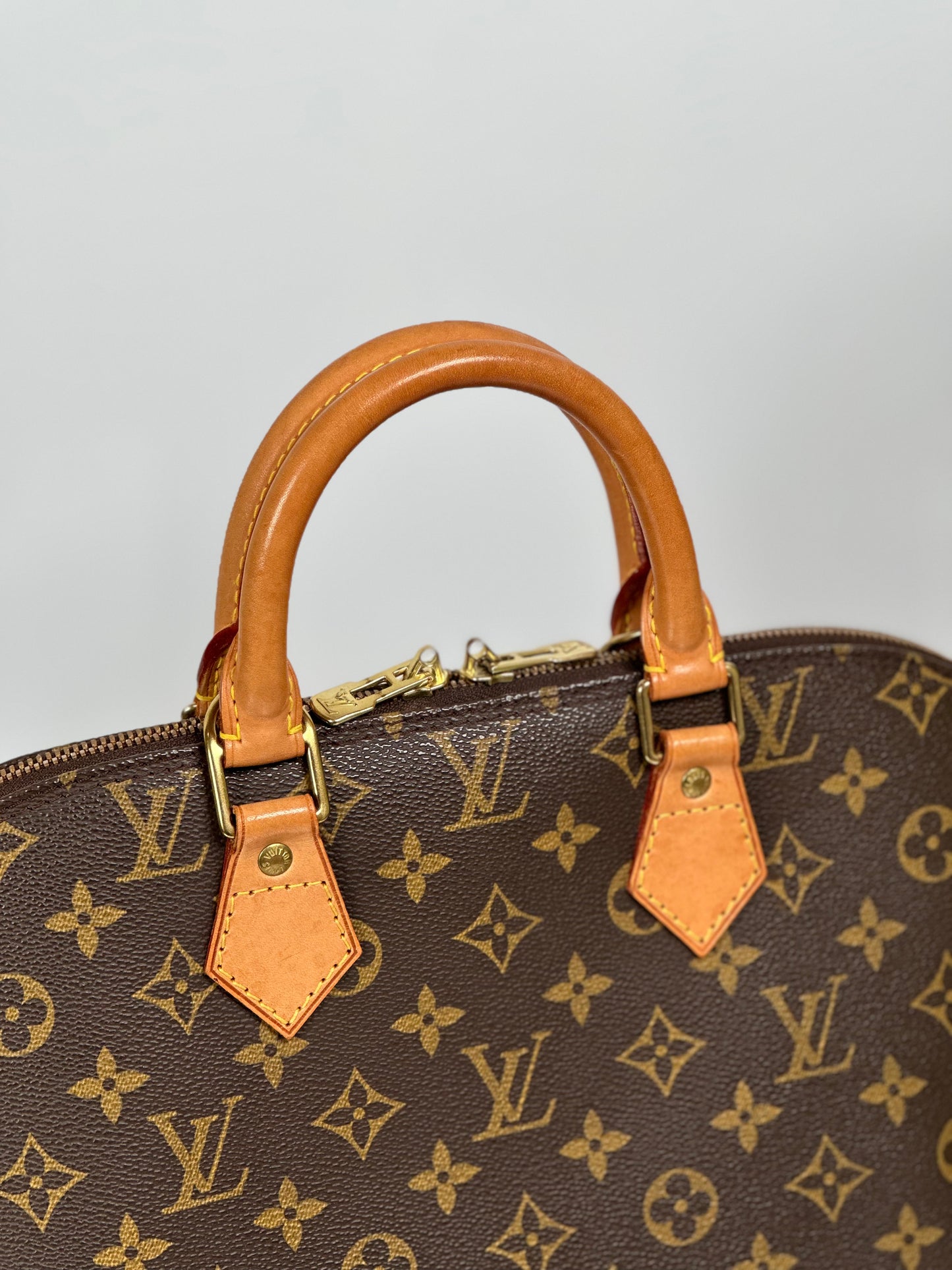 Pre-Owned Louis Vuitton Alma PM monogram VI0919