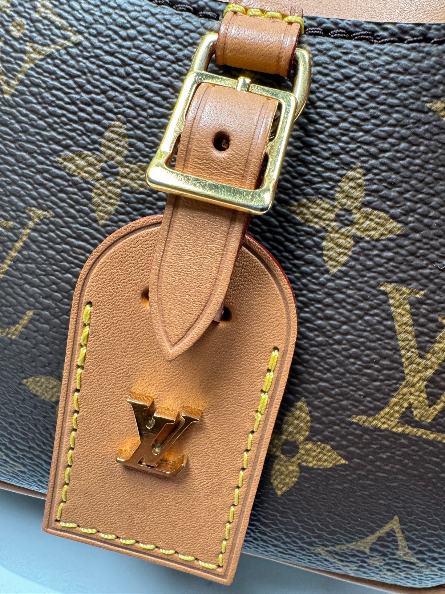 Preowned Louis Vuitton Mini Deauville