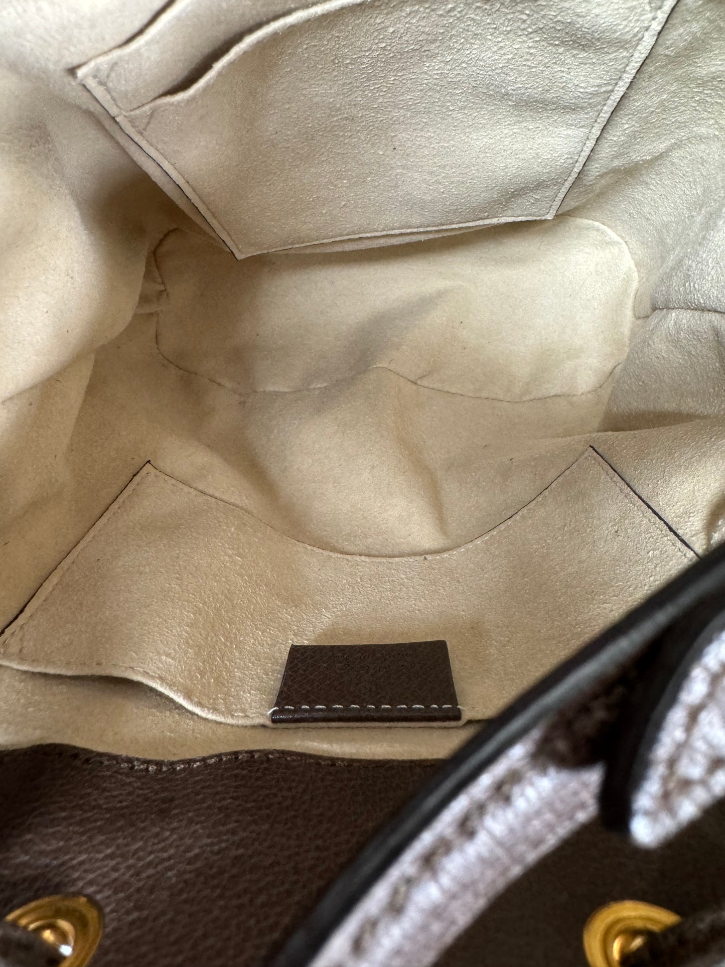 Preowned Gucci Small Bucket Bag