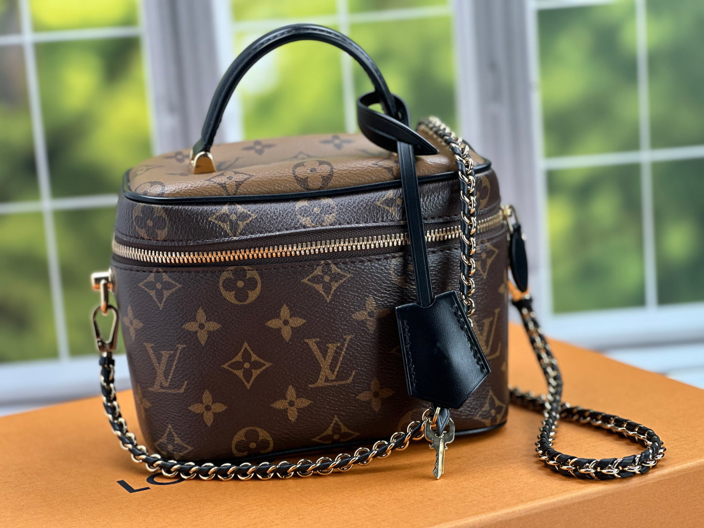 Preowned Louis Vuitton Vanity Pm