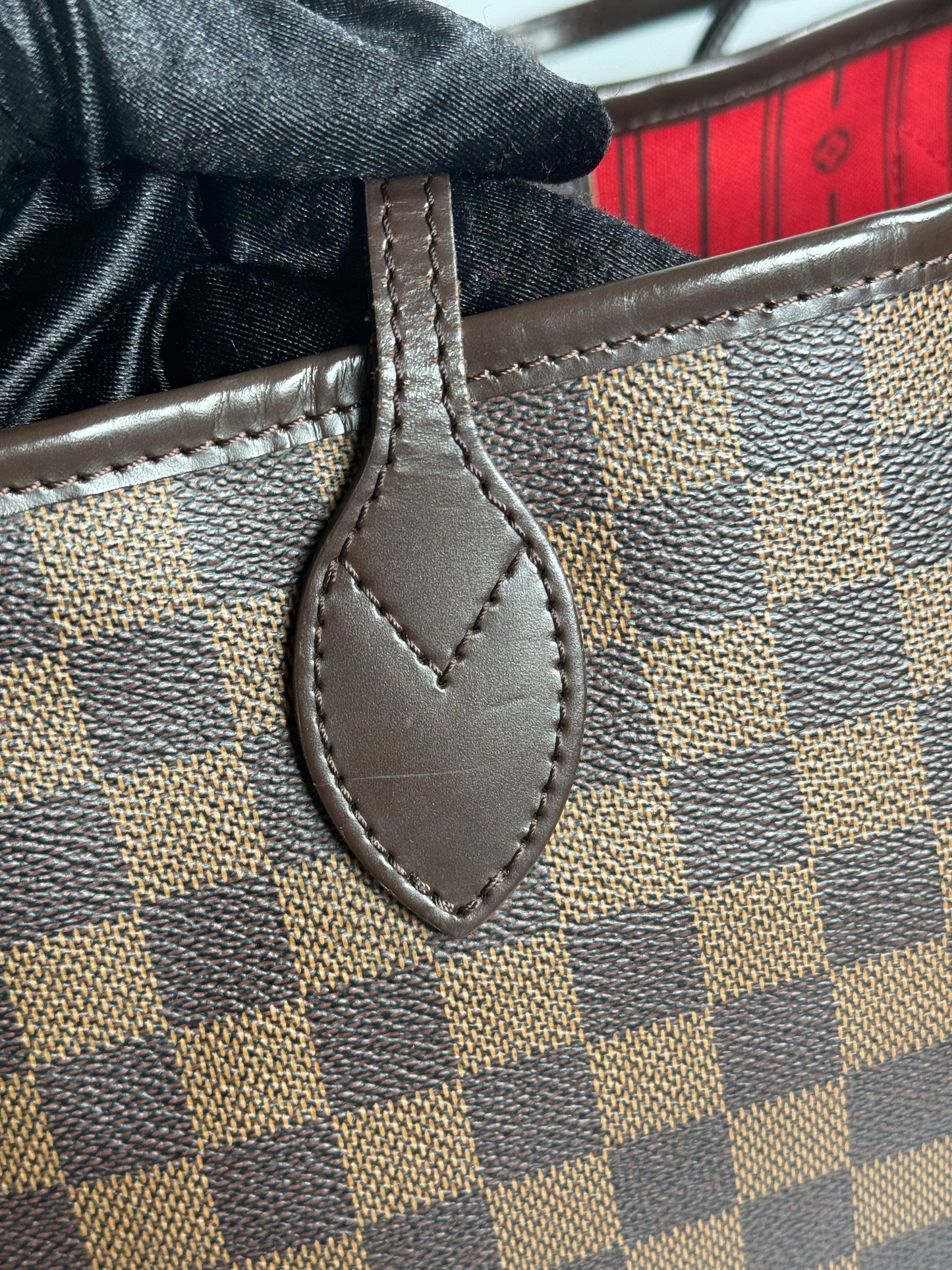 Preowned Louis Vuitton Neverful MM Size Damier Ebene