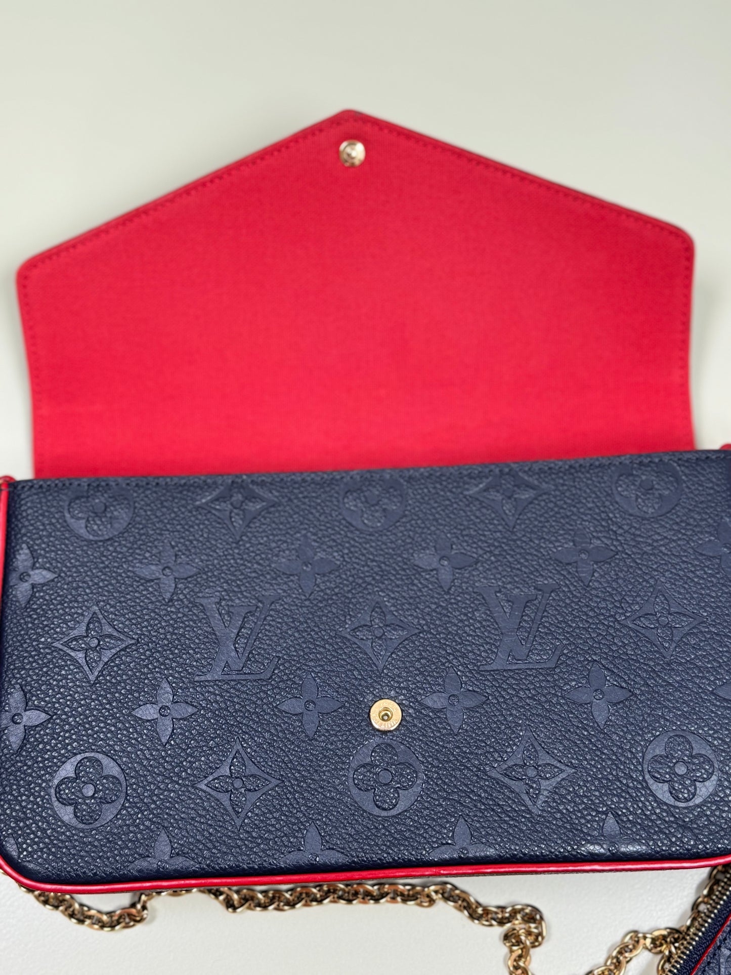 Preowned Louis Vuitton Felicie Empreinte Marine Rouge