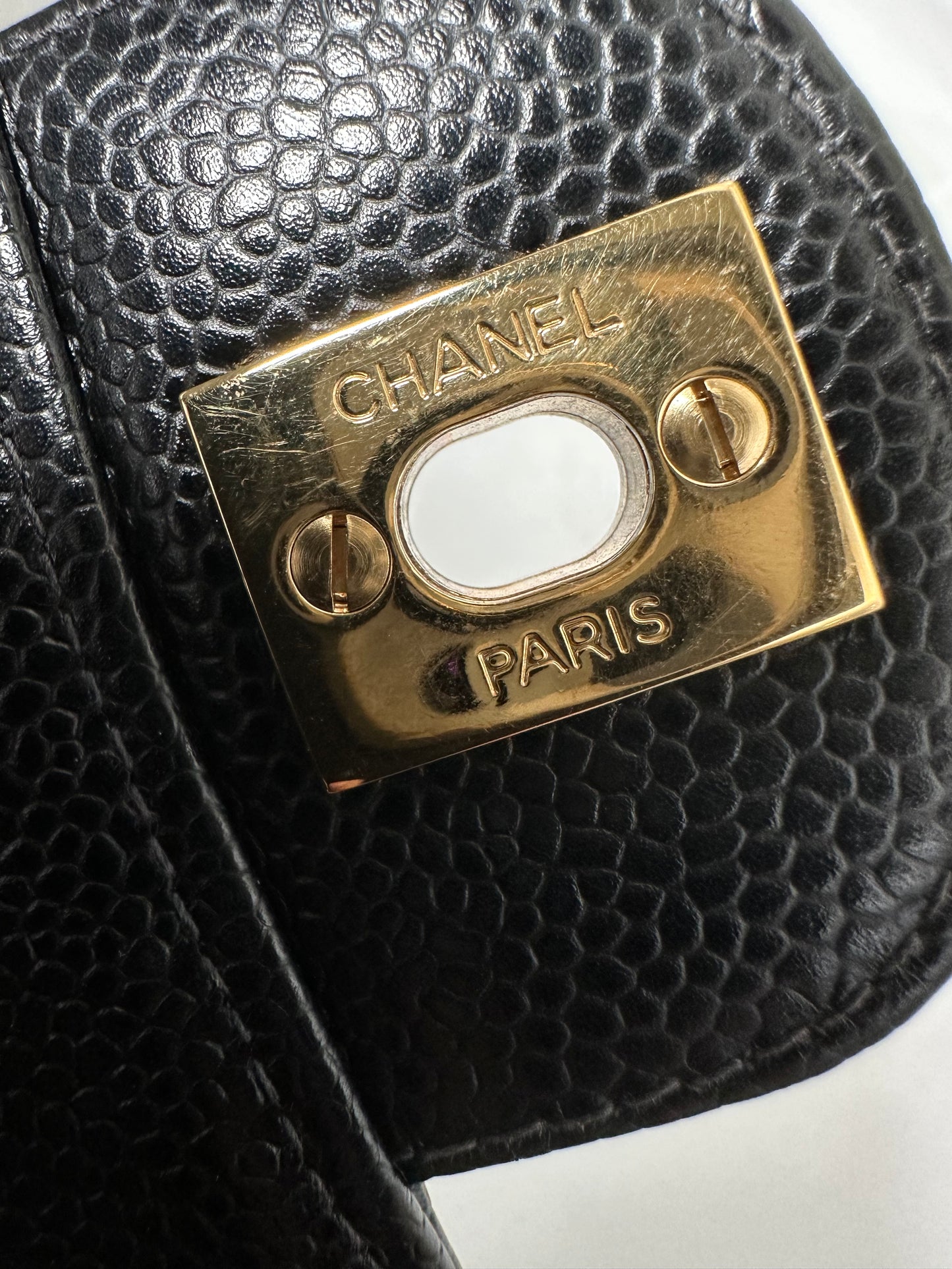 Preowned Vintage Chanel Classic Double Flap Medium GHW 8854609