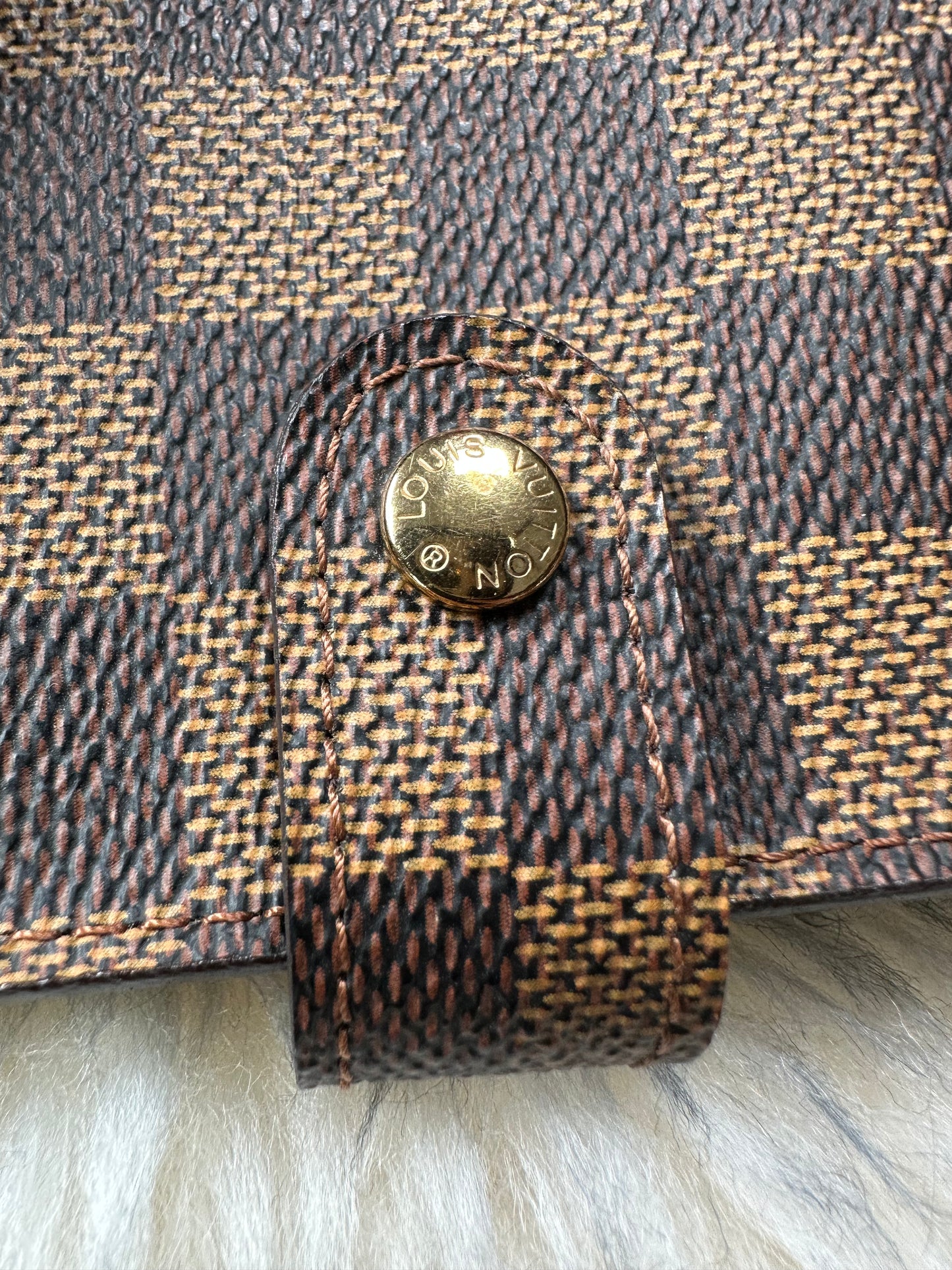 Preowned Louis Vuitton Agenda PM DE