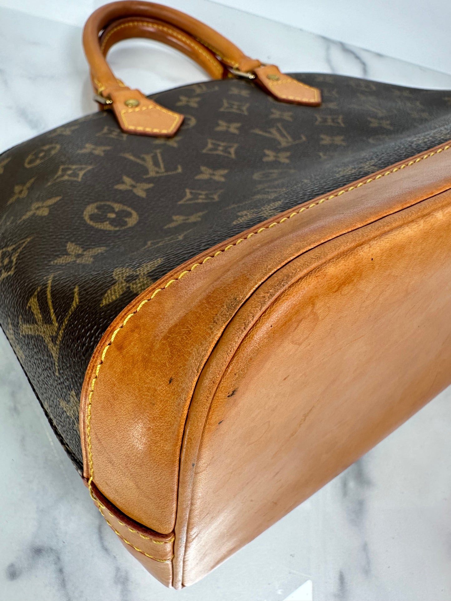 Pre-Owned Louis Vuitton Alma Monogram PM