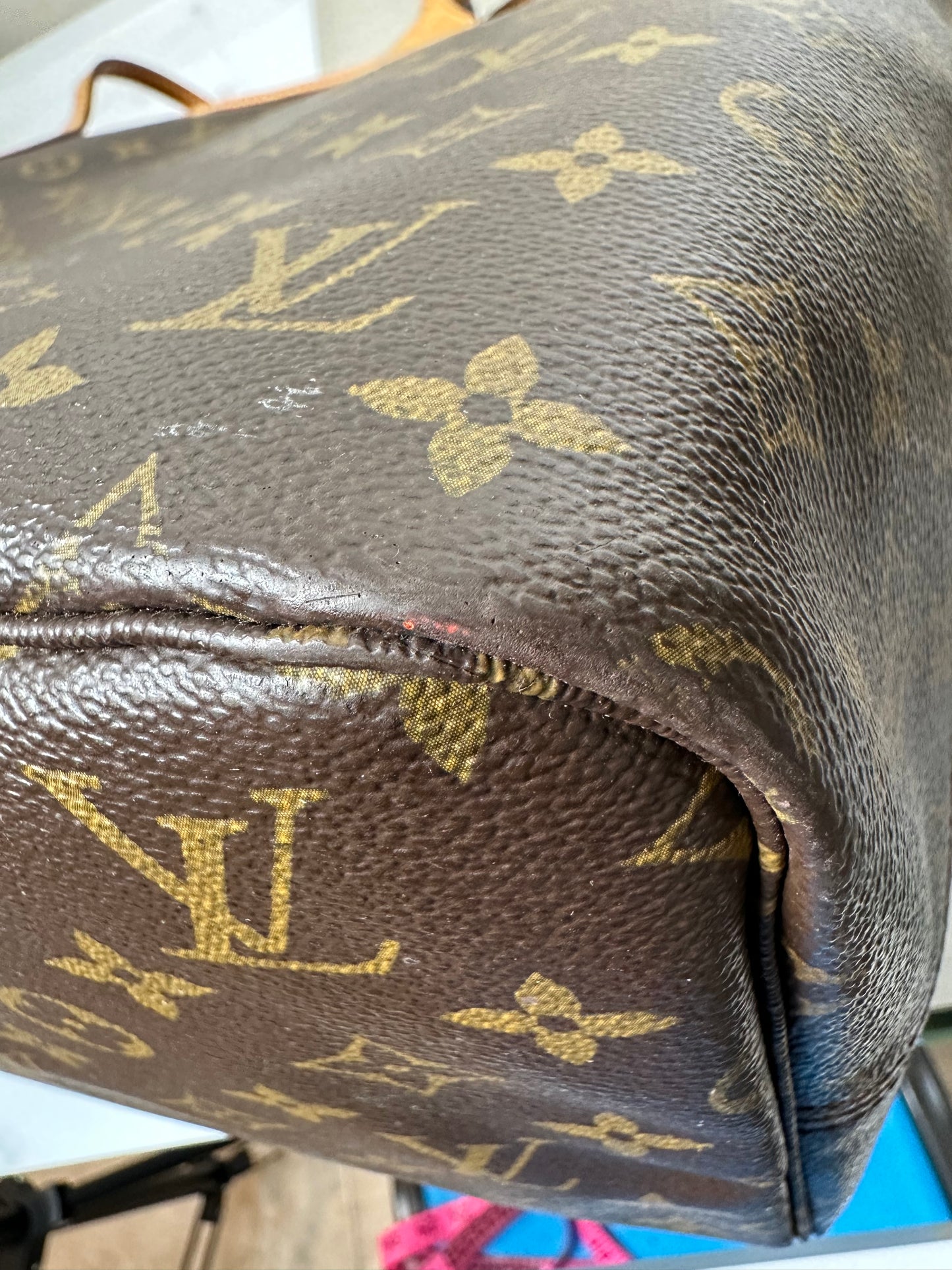 FL4173 Preowned Louis Vuitton Neverful GM size