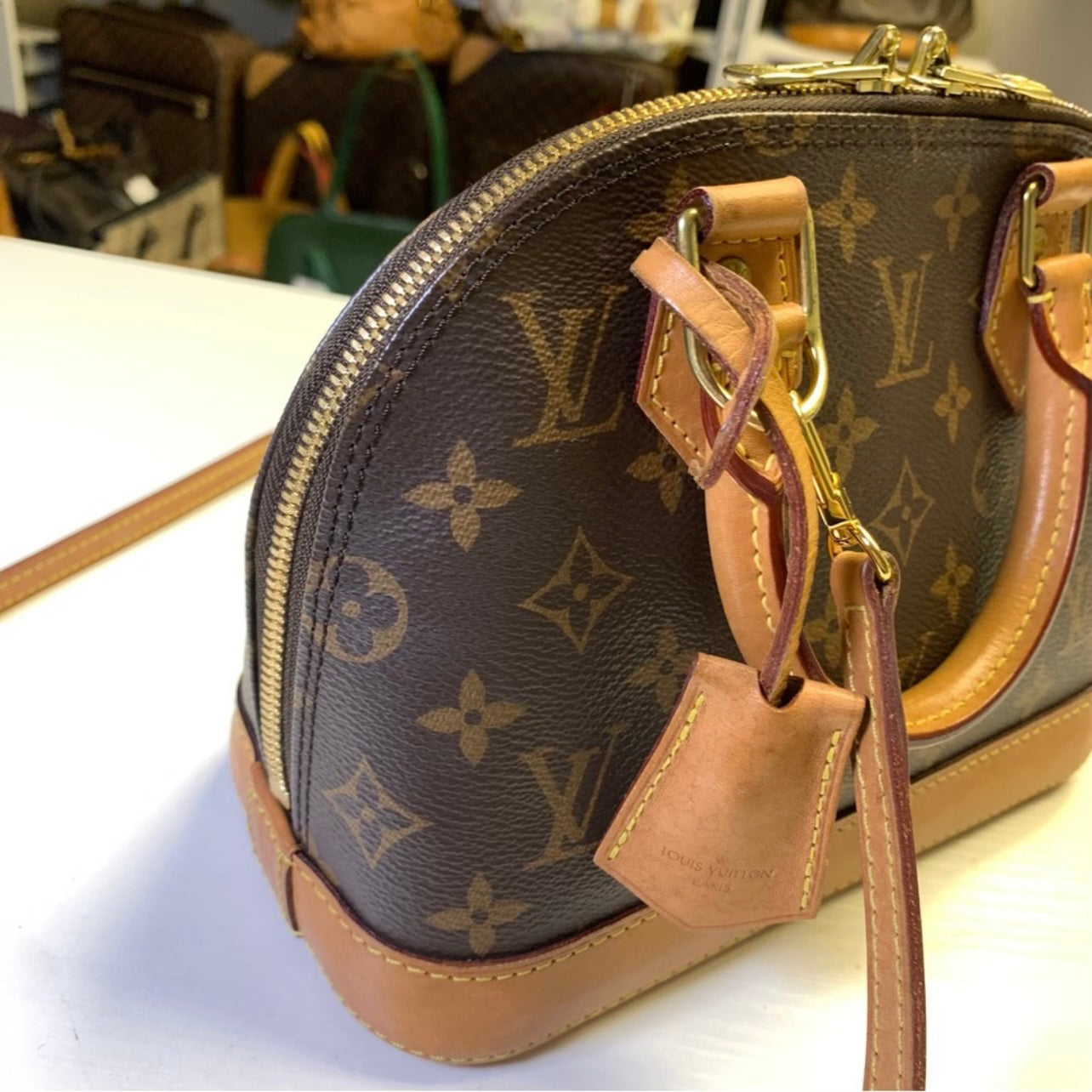 Pre-Owned Louis Vuitton Alma BB Monogram SN1129