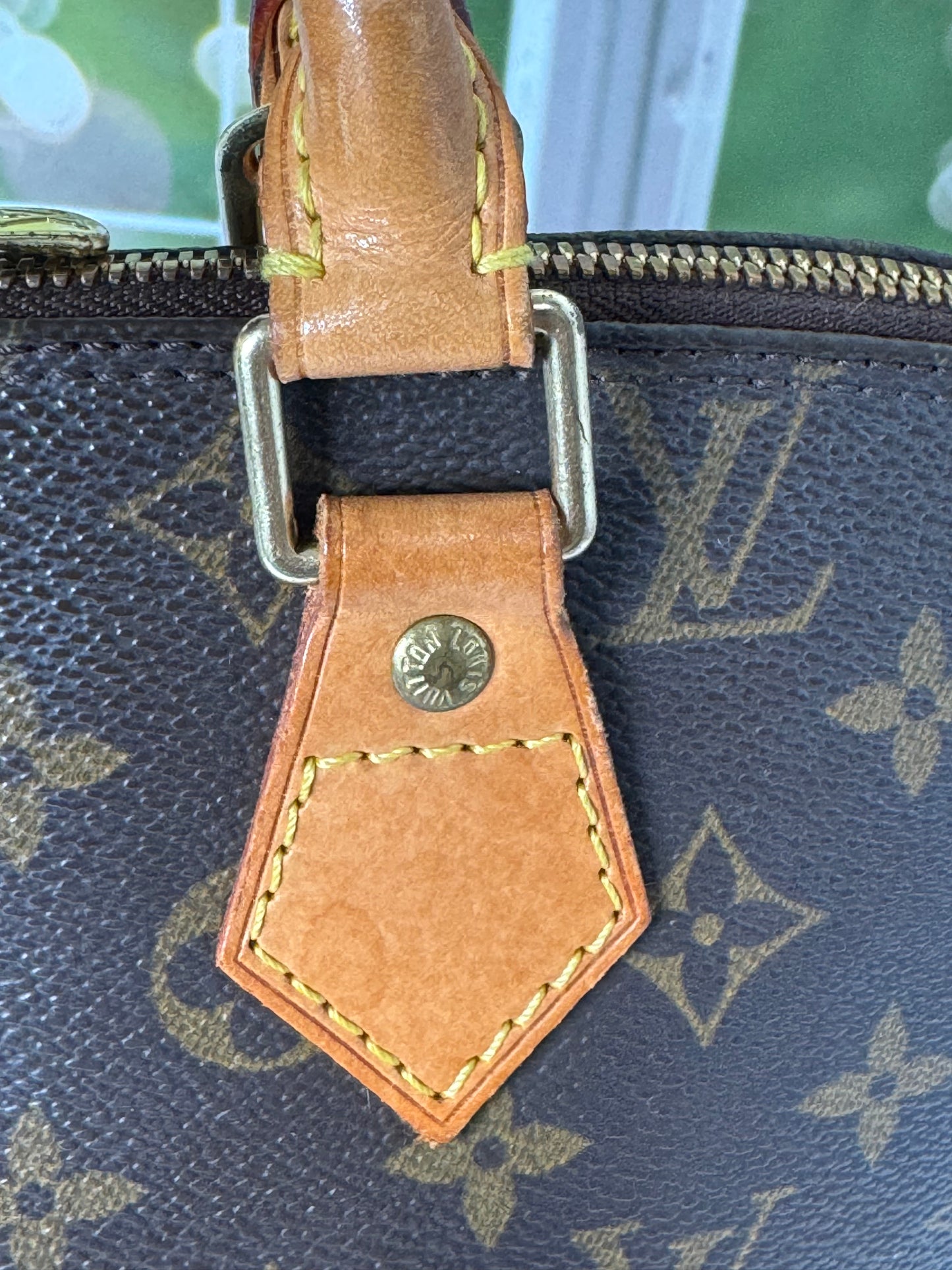 Preowned Alma PM Monogram