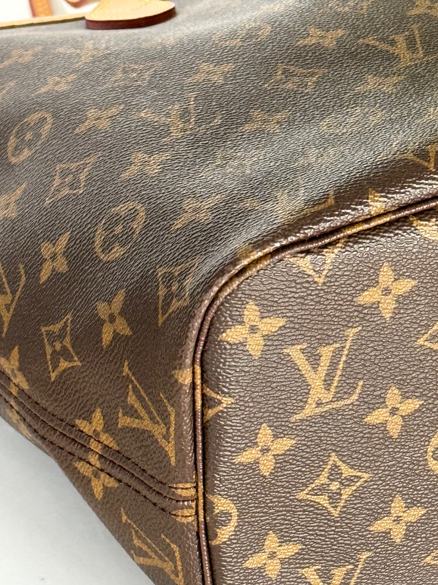 CA2109 Pre-Owned Louis Vuitton Neverful Mm size monogram