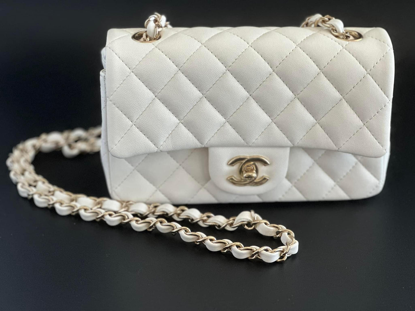 Preowned Chanel Mini Rectangular LGHW Microchip