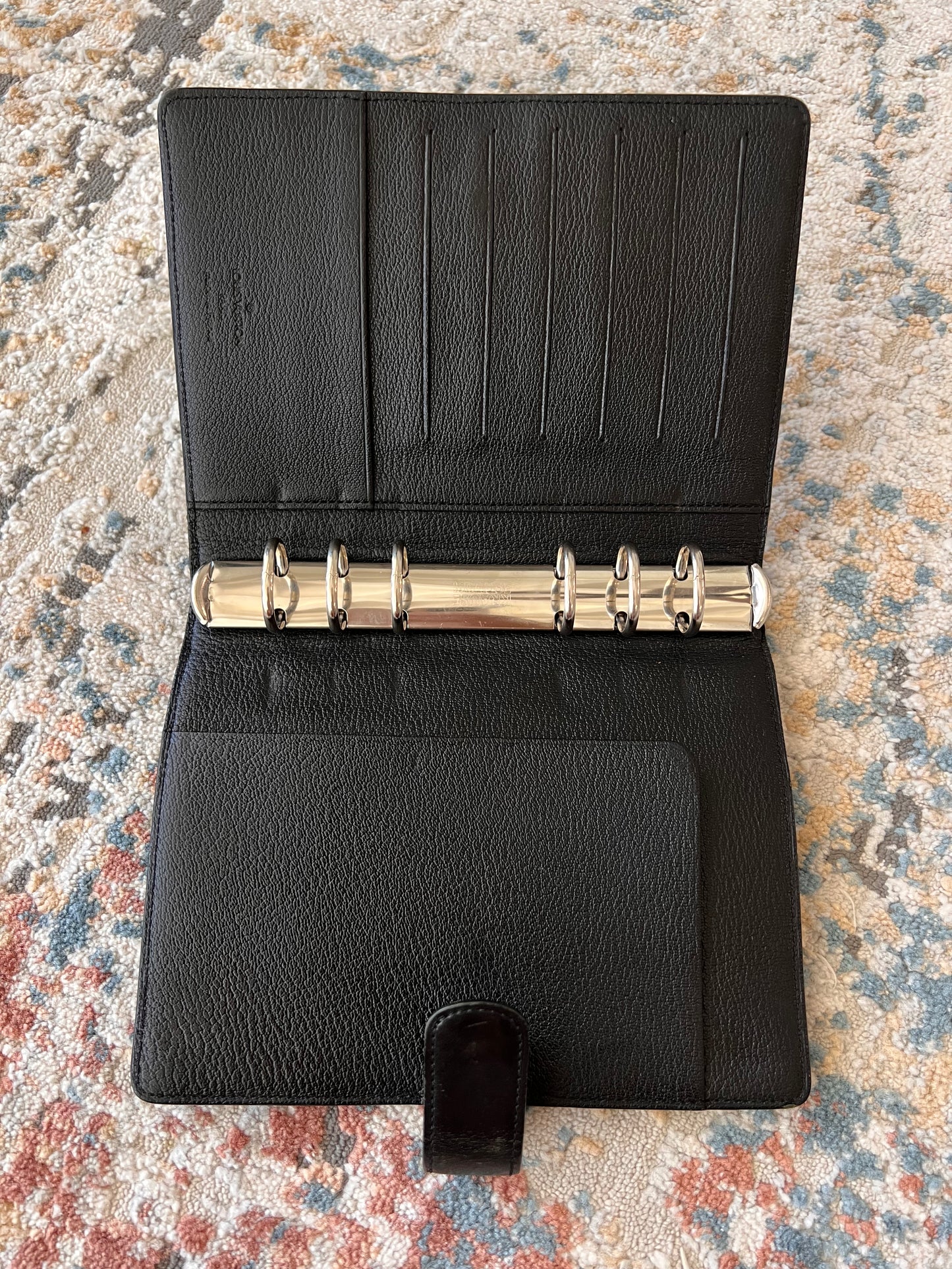 Louis Vuitton Agenda Mm black