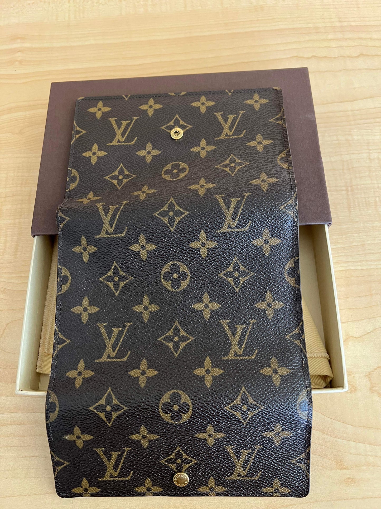 Louis Vuitton Vintage Trifold wallet