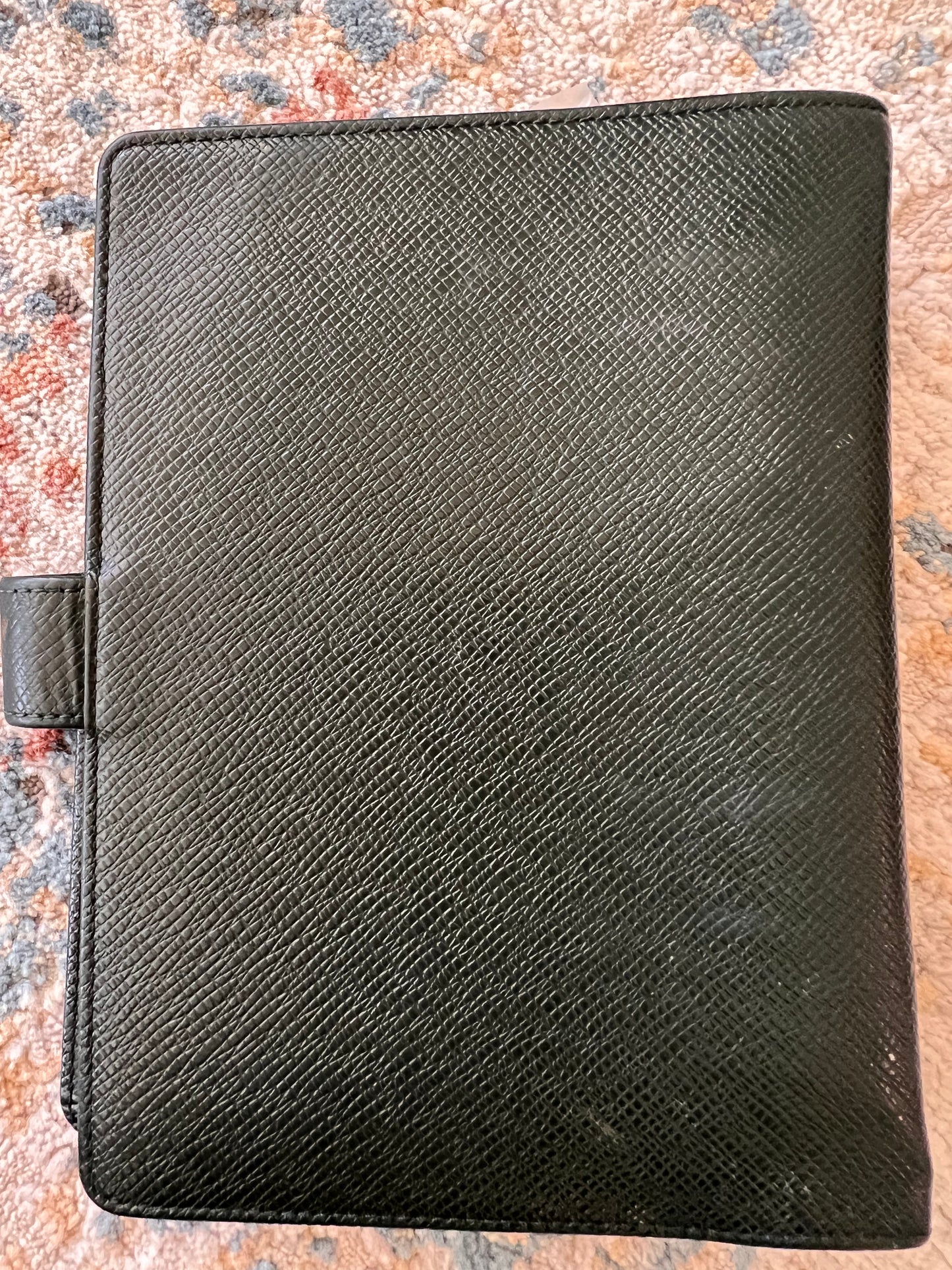 Louis Vuitton Agenda MM Size Taiga leather