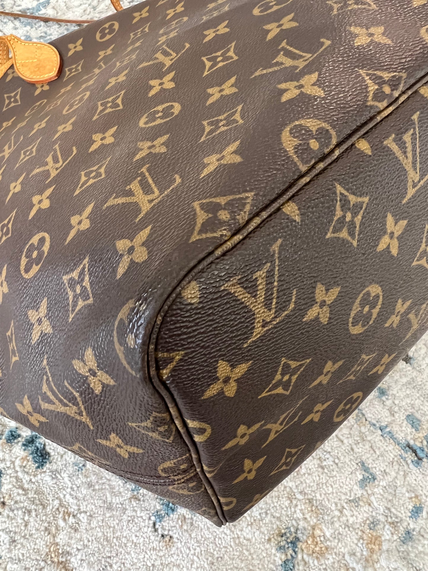 Louis Vuitton Neverful GM Size Monogram