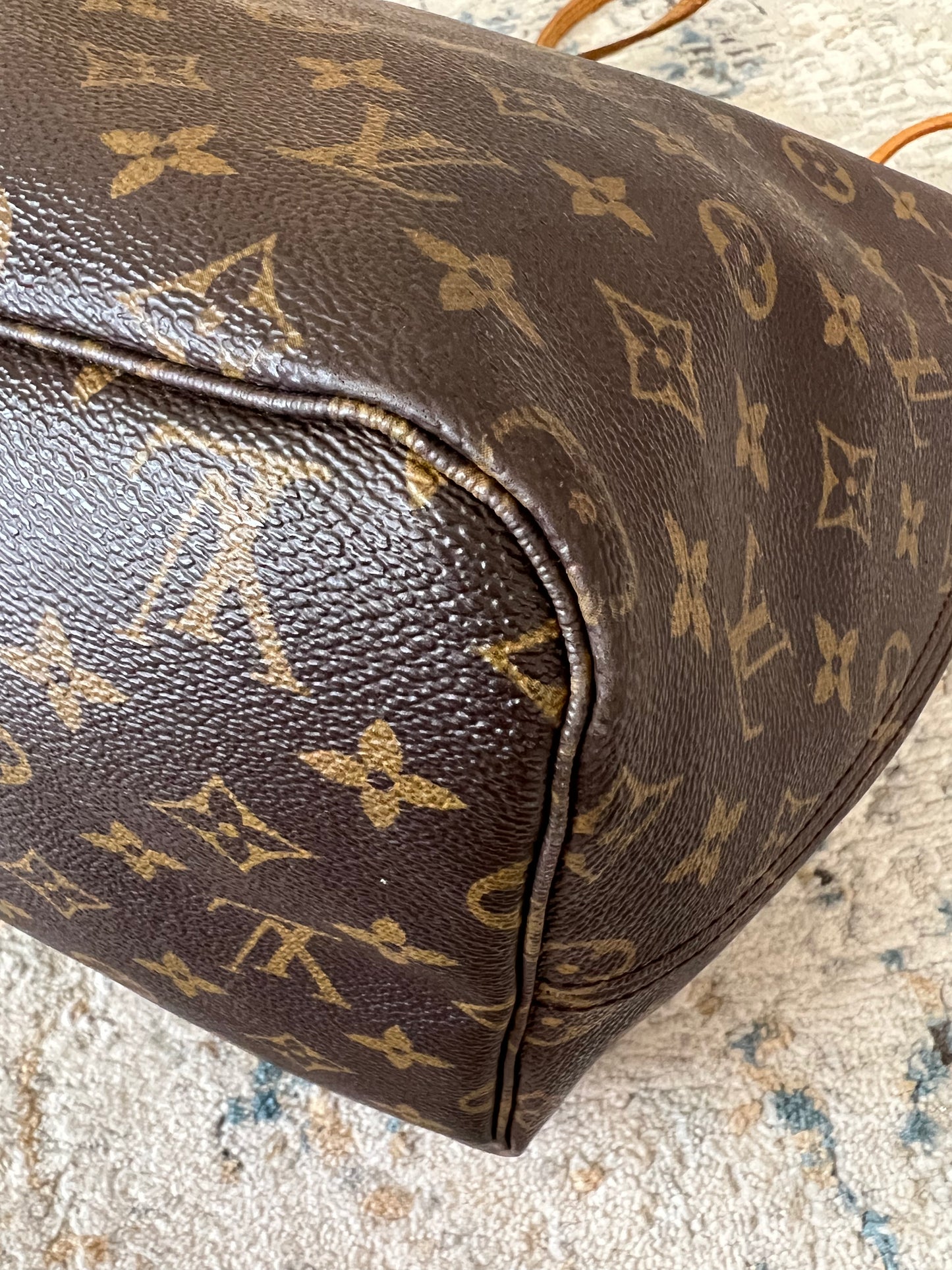 Louis Vuitton Neverful GM Size Monogram