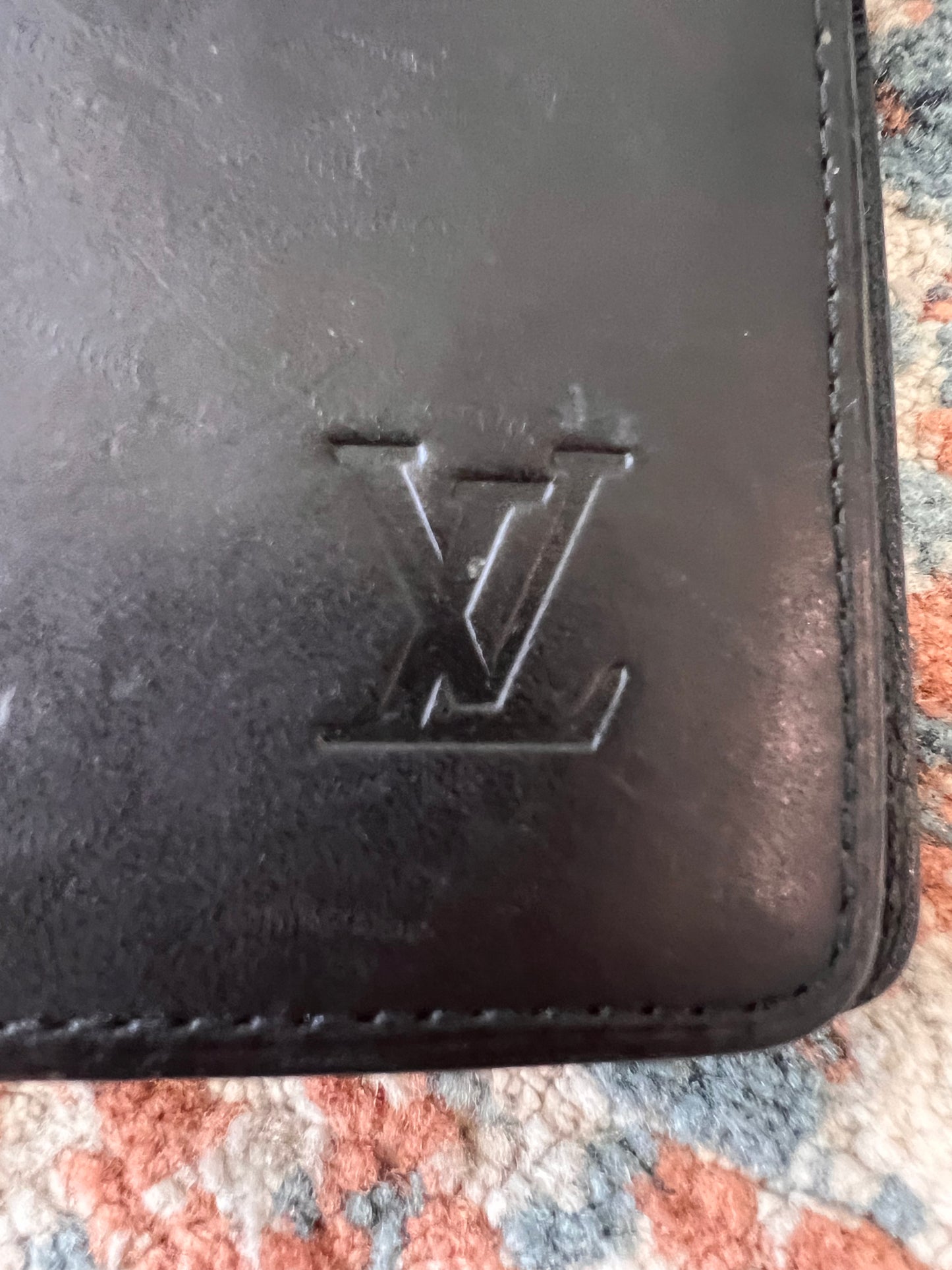 Louis Vuitton Agenda Mm black