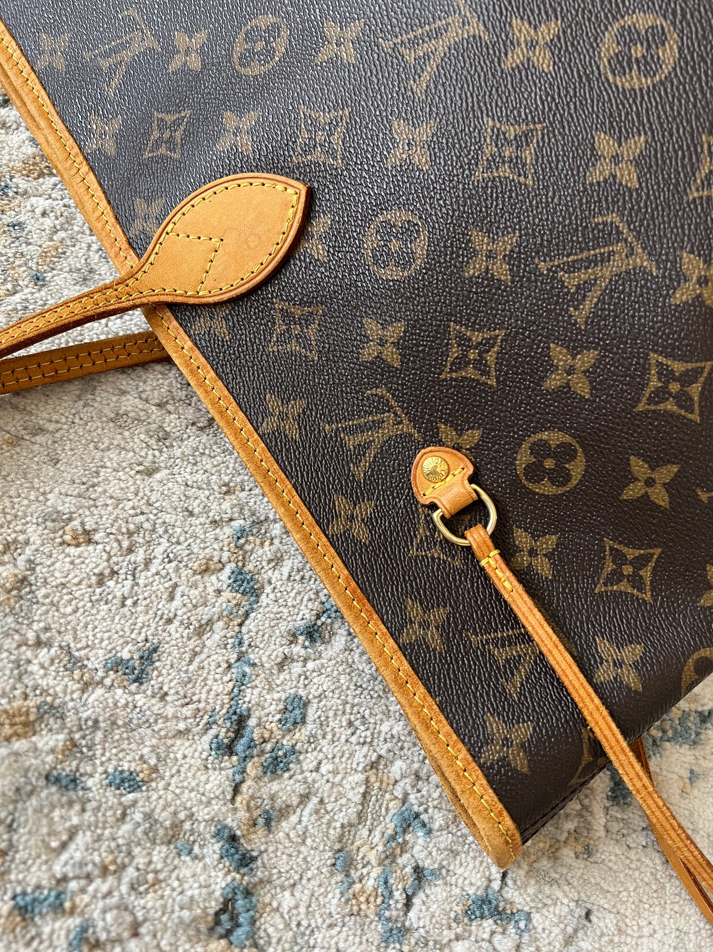 Louis Vuitton Neverful GM Size Monogram