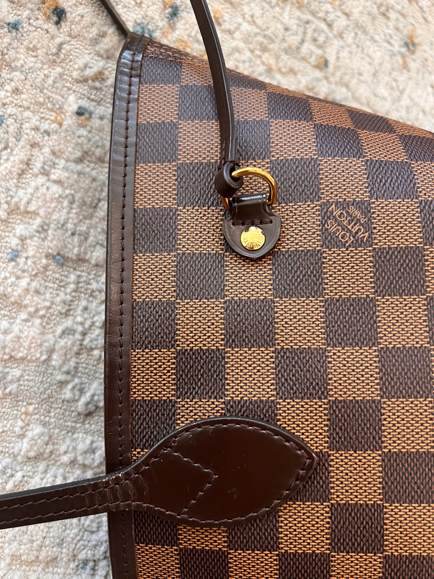 Louis Vuitton Neverful MM Size Damier Ebene