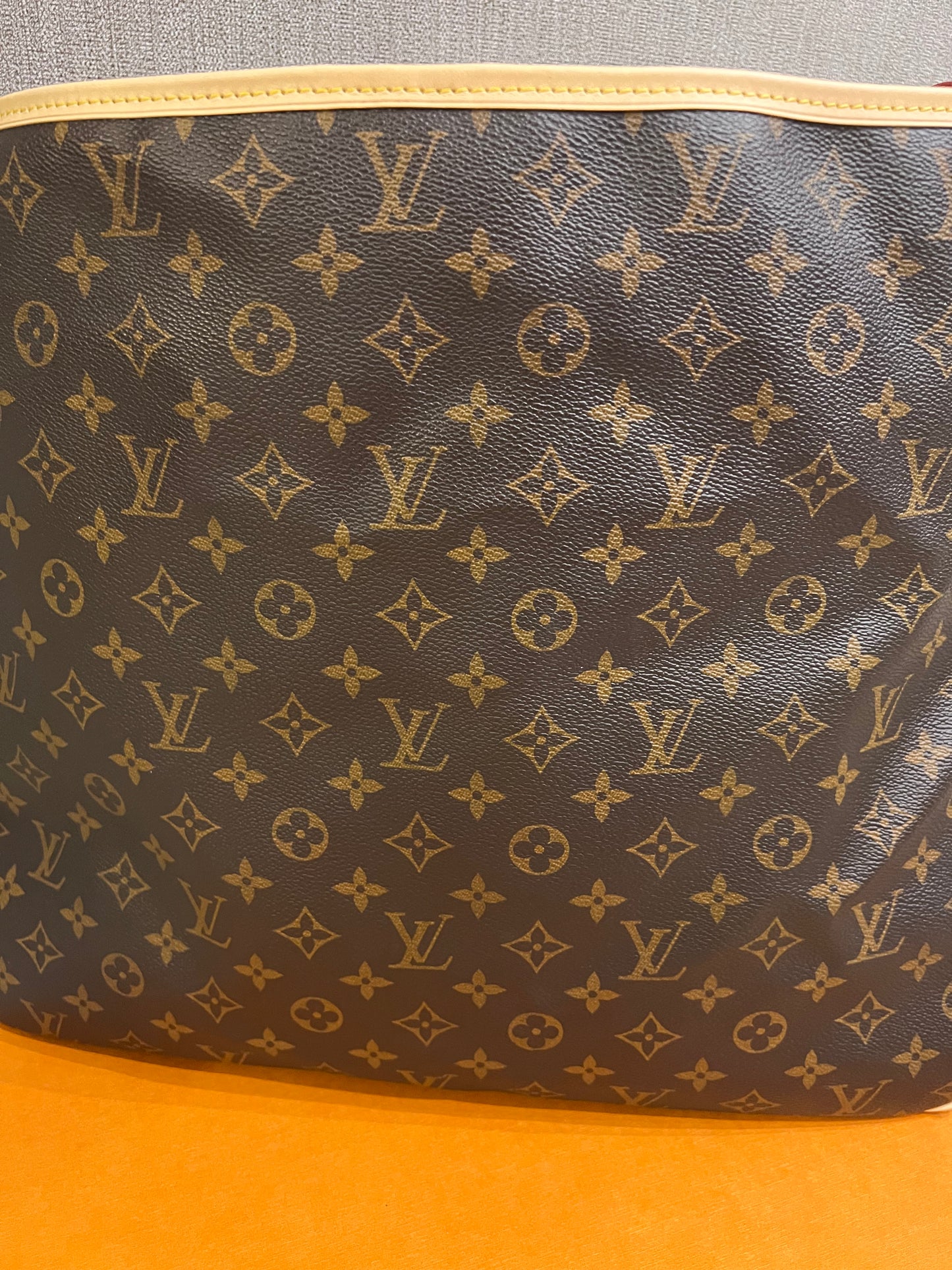 PREOWNED LOUIS VUITTON Delightful GM size monogram