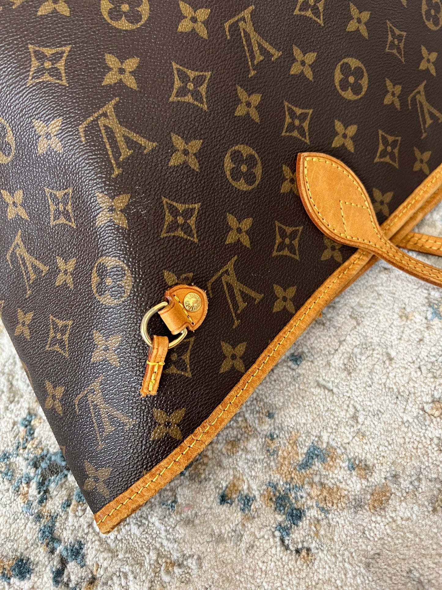 Louis Vuitton Neverful GM Size Monogram