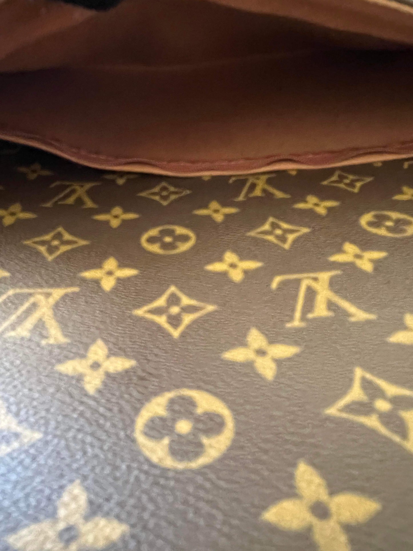 Louis Vuitton Vintage Travel Luggage