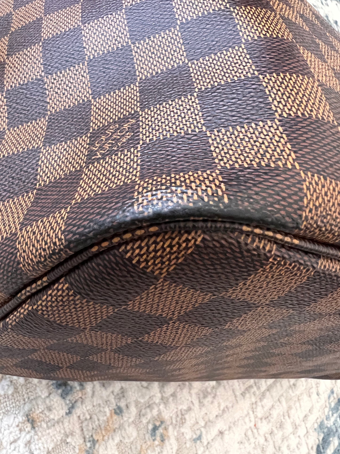 Louis Vuitton Neverful MM Size Damier Ebene