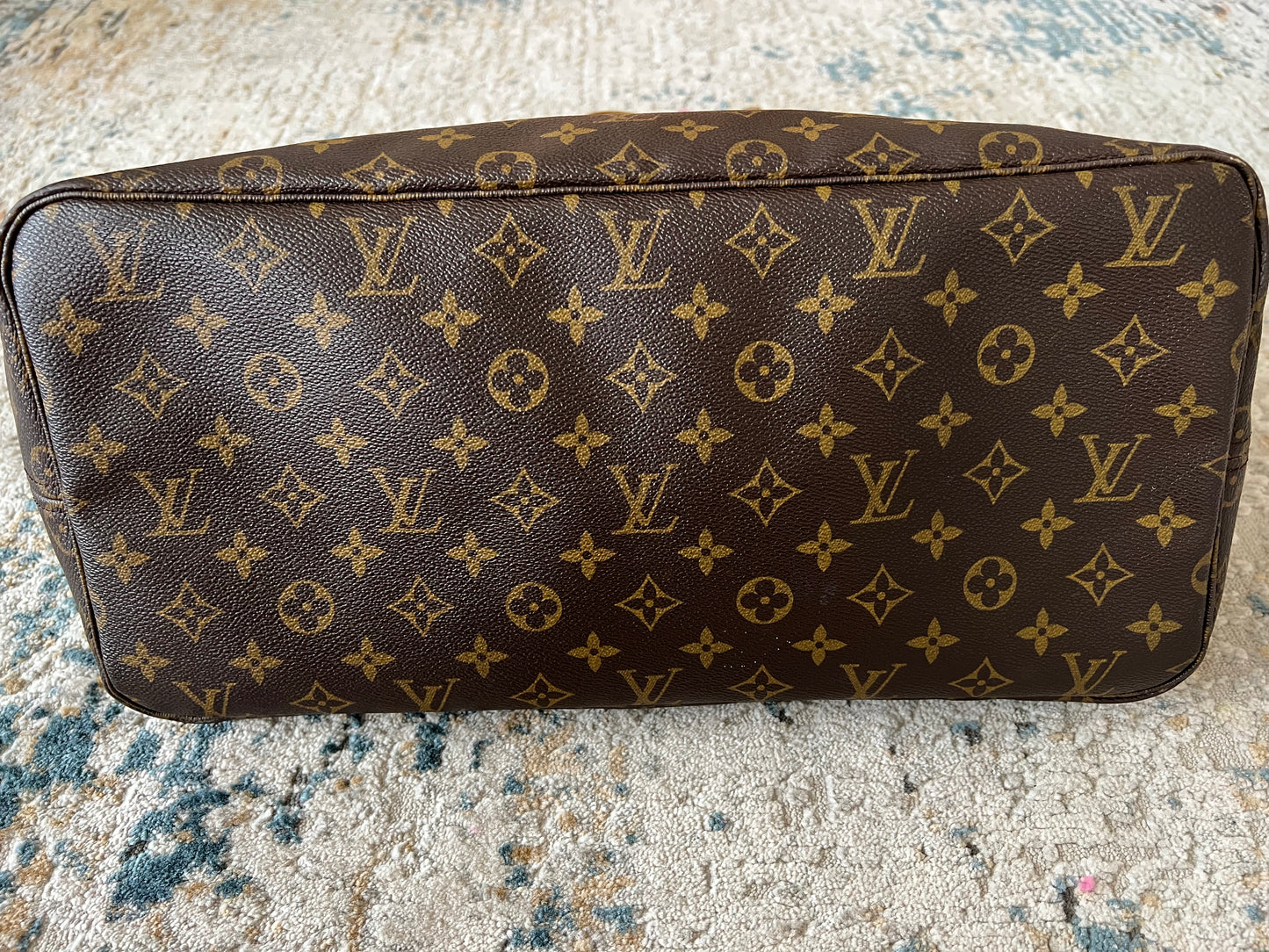 Louis Vuitton Neverful GM Size Monogram