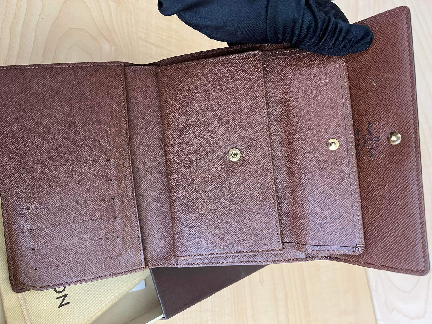 Louis Vuitton Vintage Trifold wallet