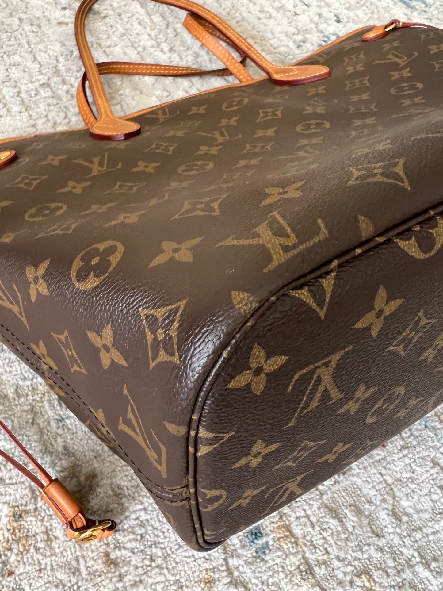 Louis Vuitton Neverful mM size Monogram